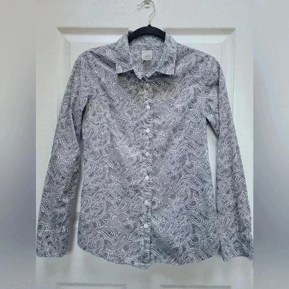 J. Crew The Perfect Shirt in Gray Paisley Print Button Up Size XS - Picture 1 of 4